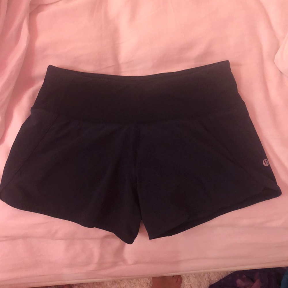 NAVY BLUE LULULEMON SHORTS